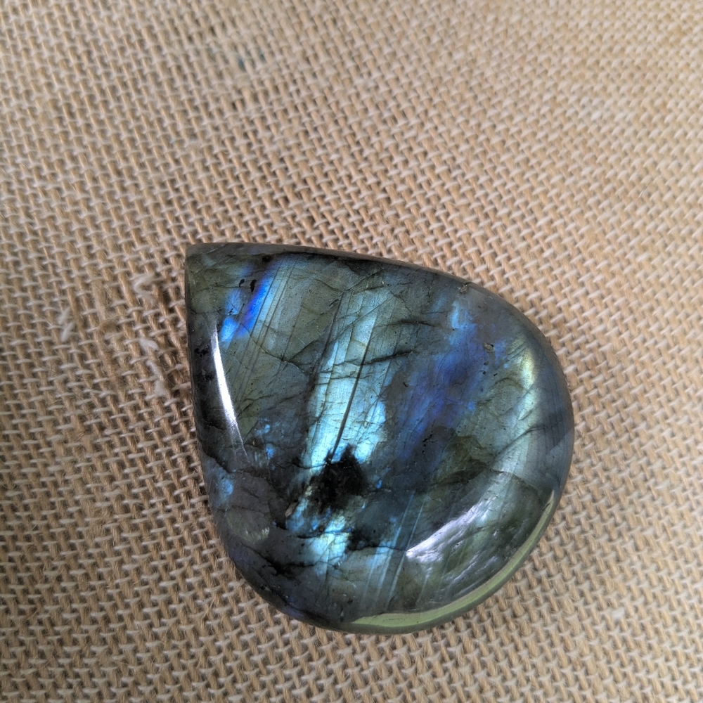 Large Labradorite Teardrop Gemstone Cabachon - Picture 16 of 17